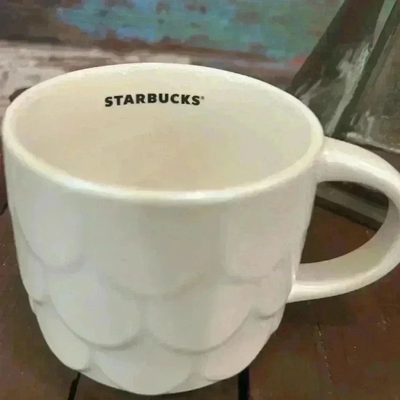 Starbucks Collectible White Pearl Mermaid‎ Scales Ceramic Mug Coffee Cup 14oz - Picture 3 of 4